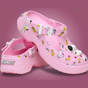 Crocs Peanuts Mary Jane Clog Pink Women's Size 9 NIB